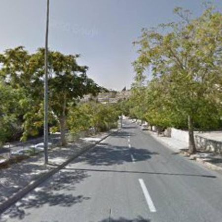 Appartamento Oded Inviting Housing Gerusalemme Esterno foto